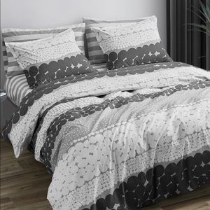 King size dark gray Marimekko duvet cover & shams